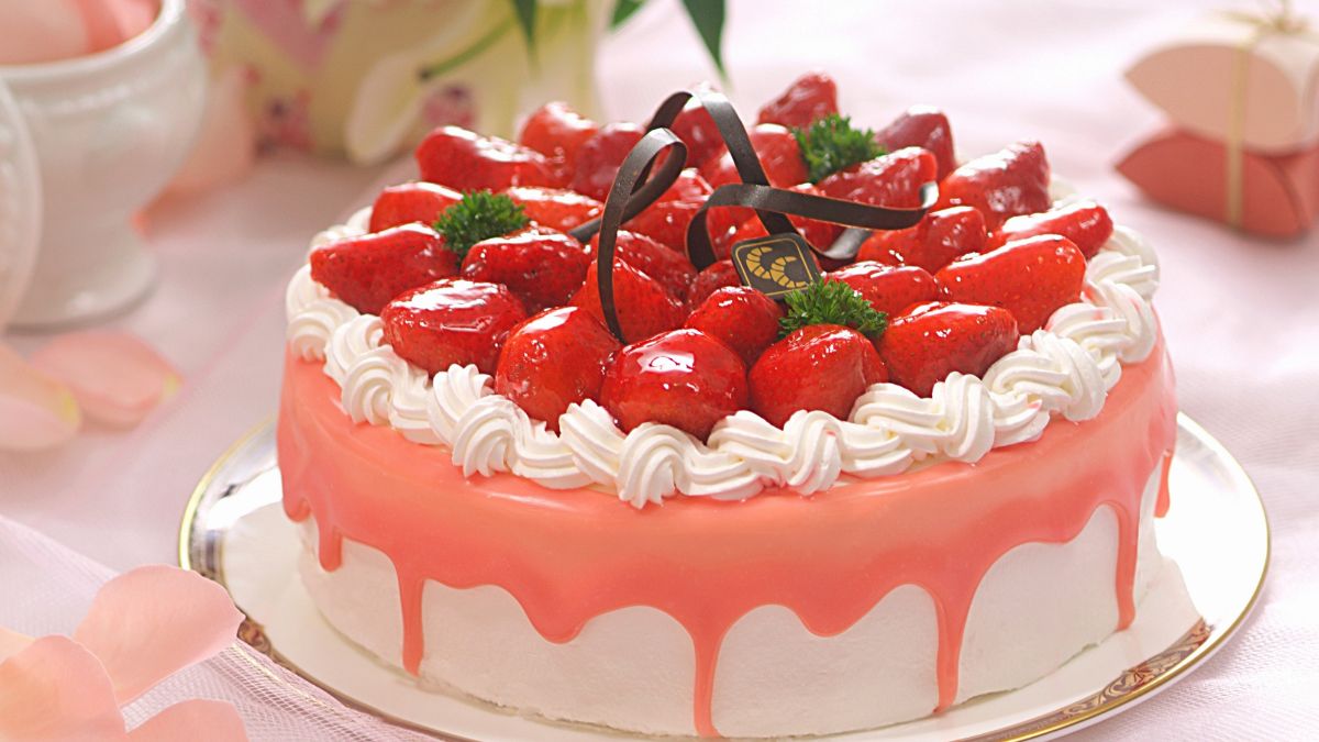 From Strawberry Chutney To Strawberry Cake, Here Are Some Must-Try Berry-Licious Recipes