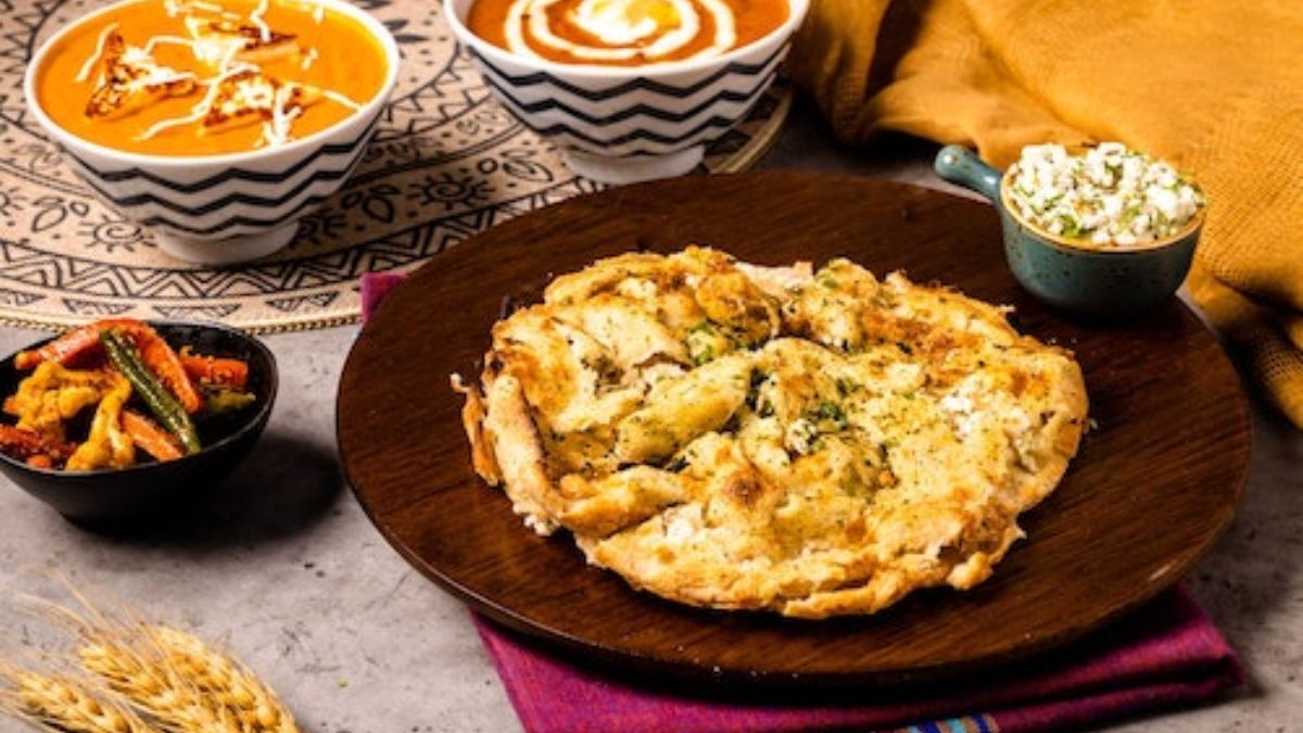 Want To Get A Taste Of Delhi’s Amritsari Naan? Tummy Tales In Dubai Is Just The Place For You