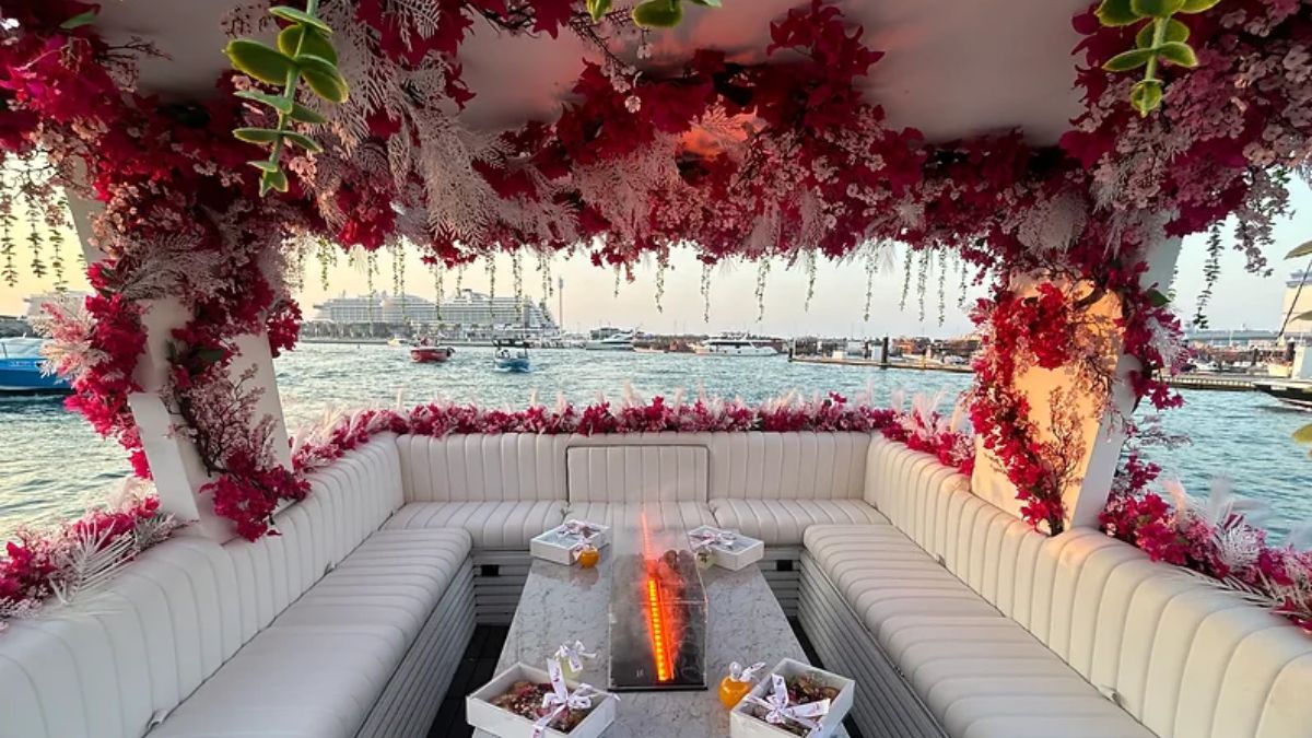 Dubai’s Enchanting Floating Cafe Adorned With Flowers, Mont Fleuri Is The New Date Spot