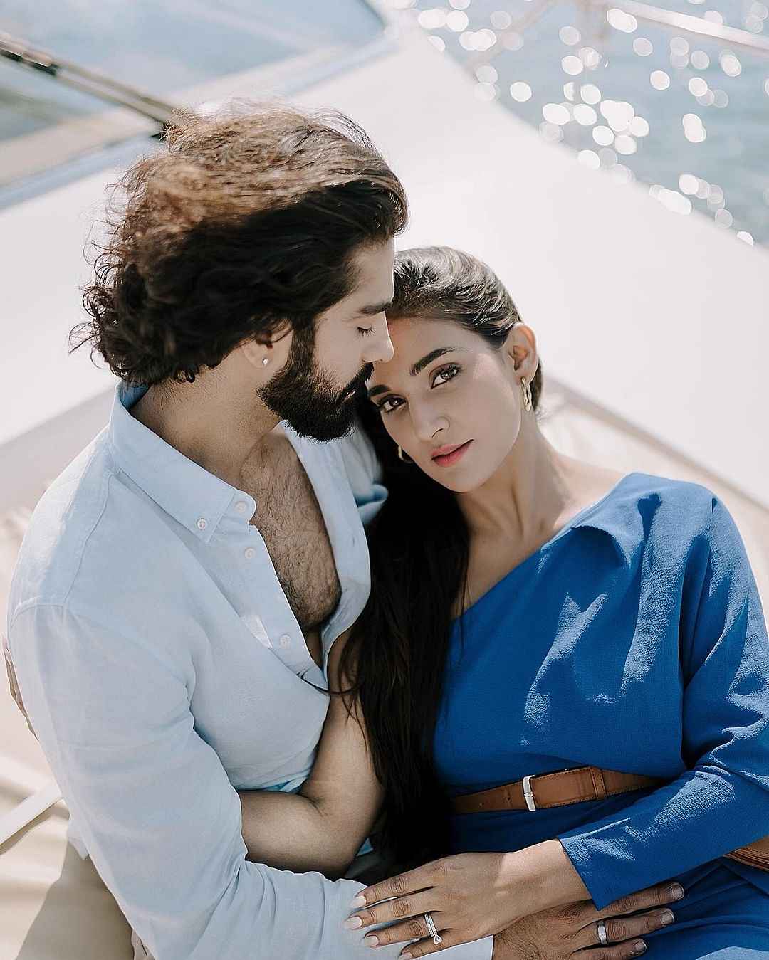 Inside Mukti Mohan & Kunal Thakurs Mini-Moon In Dubai With Sea-nic Views