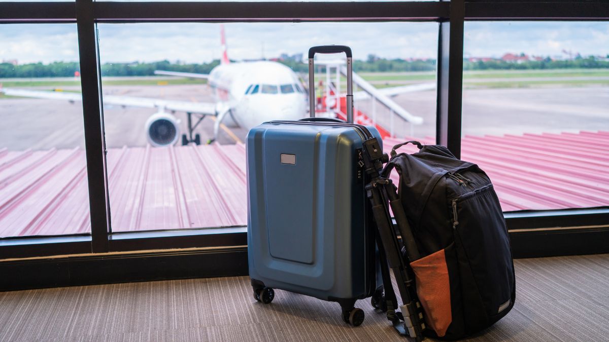 Flying From Saudi Arabia? Passengers Can Now Check-In Airport Luggage From Home!