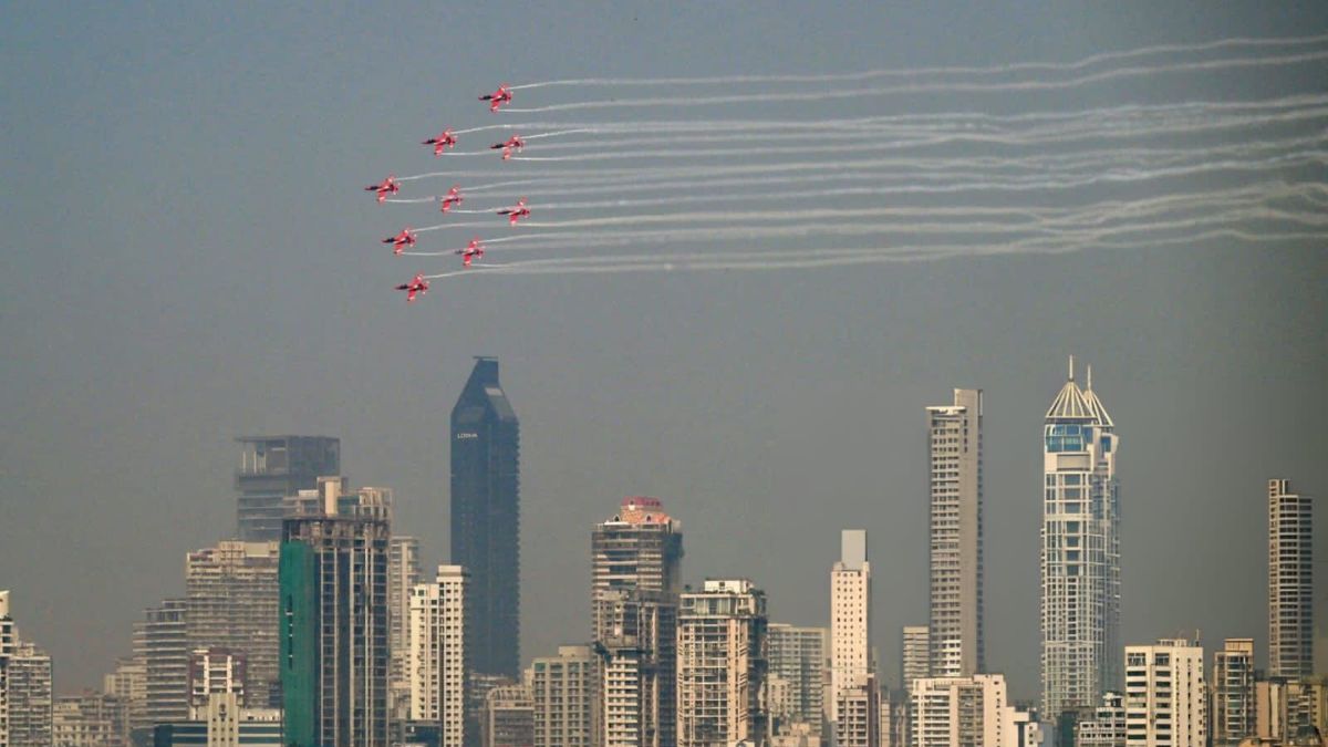 In Pics: Mumbai Airshow 2024 Stuns Onlookers With Flying Colours & Impressive Aerial Acrobatics
