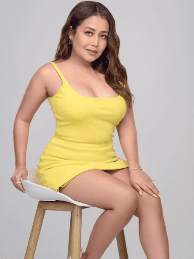 Girls Night, Beach, Breakfast & More; Inside Neha Kakkar’s Dubai Diaries