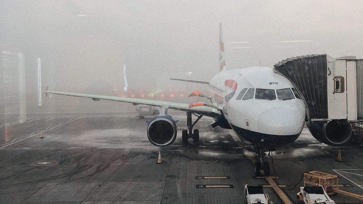 Fog Engulfs Delhi Skies, Jyotiraditya Scindia Shares Plan Of Action Amidst Flight Delays At Delhi Airport
