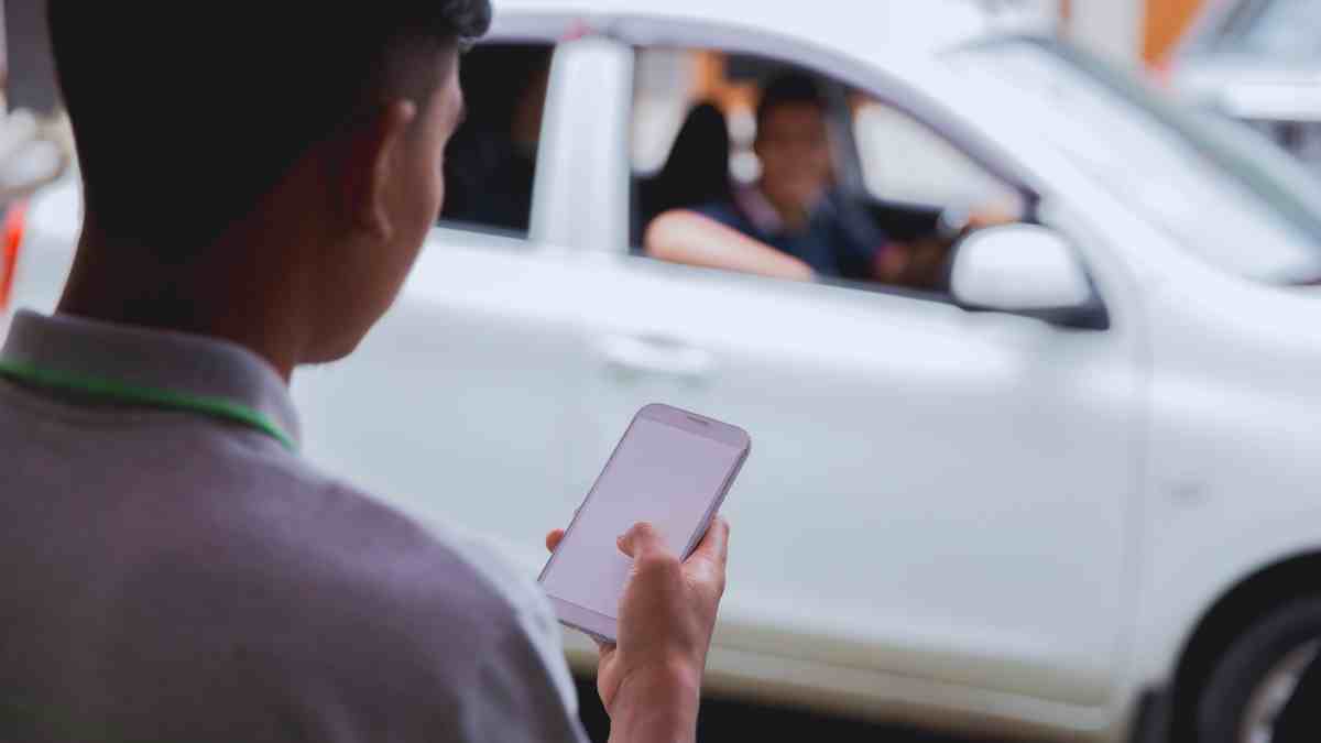 Bengaluru: Ola Driver Cons Student, Shows ₹5194 Fare After Secretly Cancelling Ride