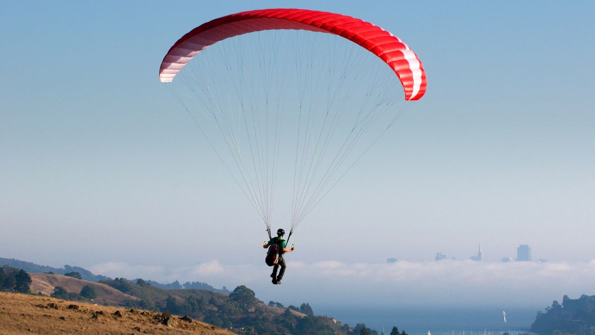 Telangana Tourist Fell To Death After Paragliding Harness Snapped In Manali; Probe Ordered