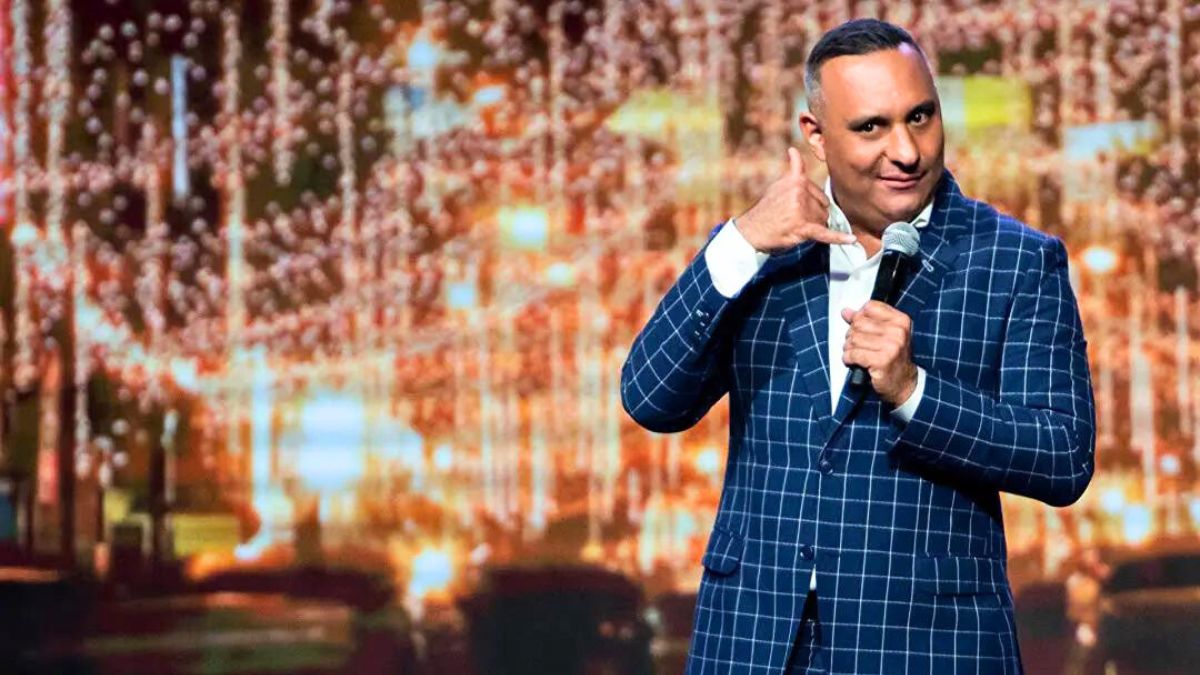 Russell Peters Is Bringing His ‘Act Your Age’ Tour To Delhi, Mumbai & Bangalore & It’s Going Be A Laughing Riot!