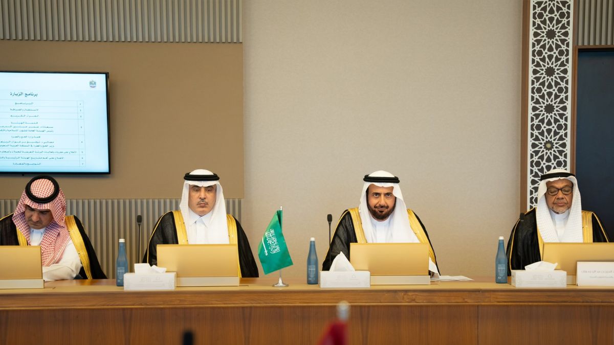 Haj Minister Wraps Up UAE Visit, Proposes Biometrics For Pilgrims & Tasheer Visa Centre Expansion