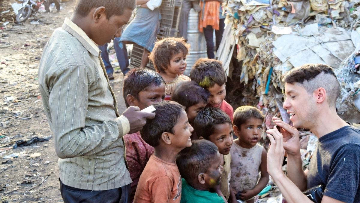 BMC To Set Up Mumbai’s 1st Signal School In Chembur; Will Provide Education, Food To Street Kids