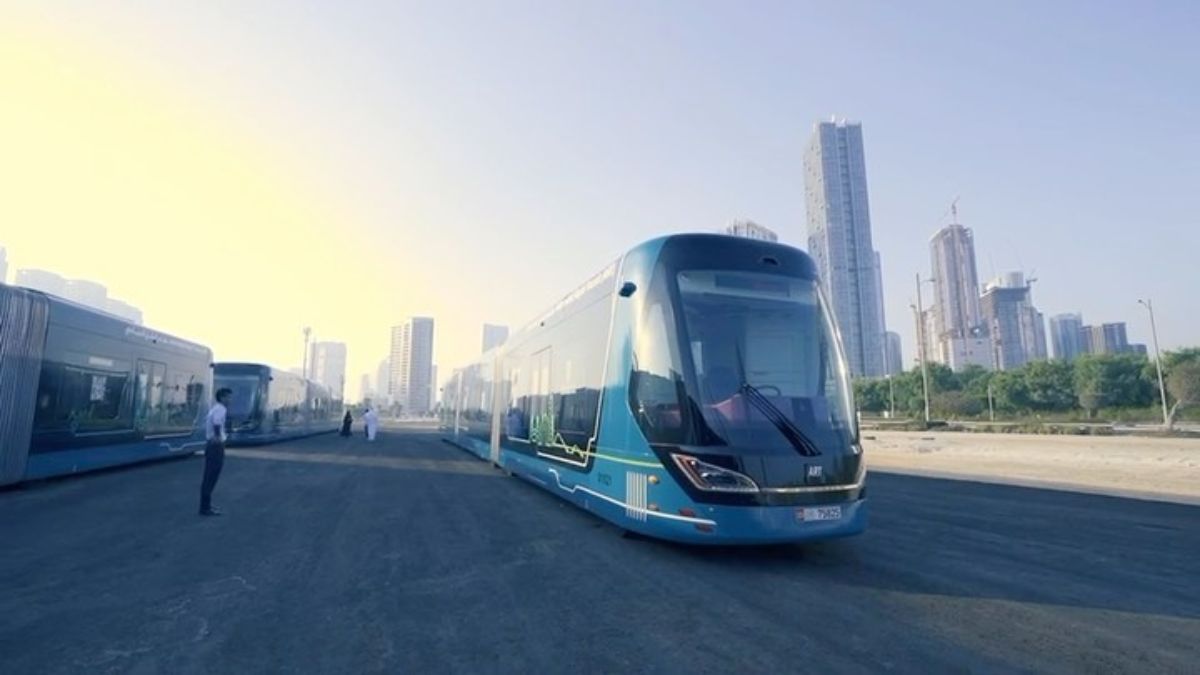 Abu Dhabi Introduces New Public Transport Fare System, With Standard Service Fare; Here’s All About It