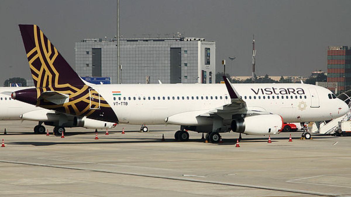 Vistara Flights Cancelled & Delayed; Rumours Rife With Pilot Sick Leaves, Airline Responds