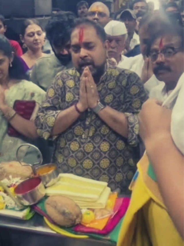 Shankar Mahadevan Visits Kolhapur's Mahalakshmi Mandir; Sings Bhajan ...