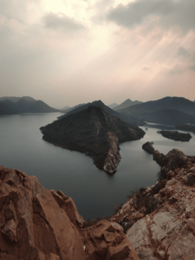 5 Scenic Hills To Visit Near Udaipur 5 Scenic Hills To Visit Near Udaipur