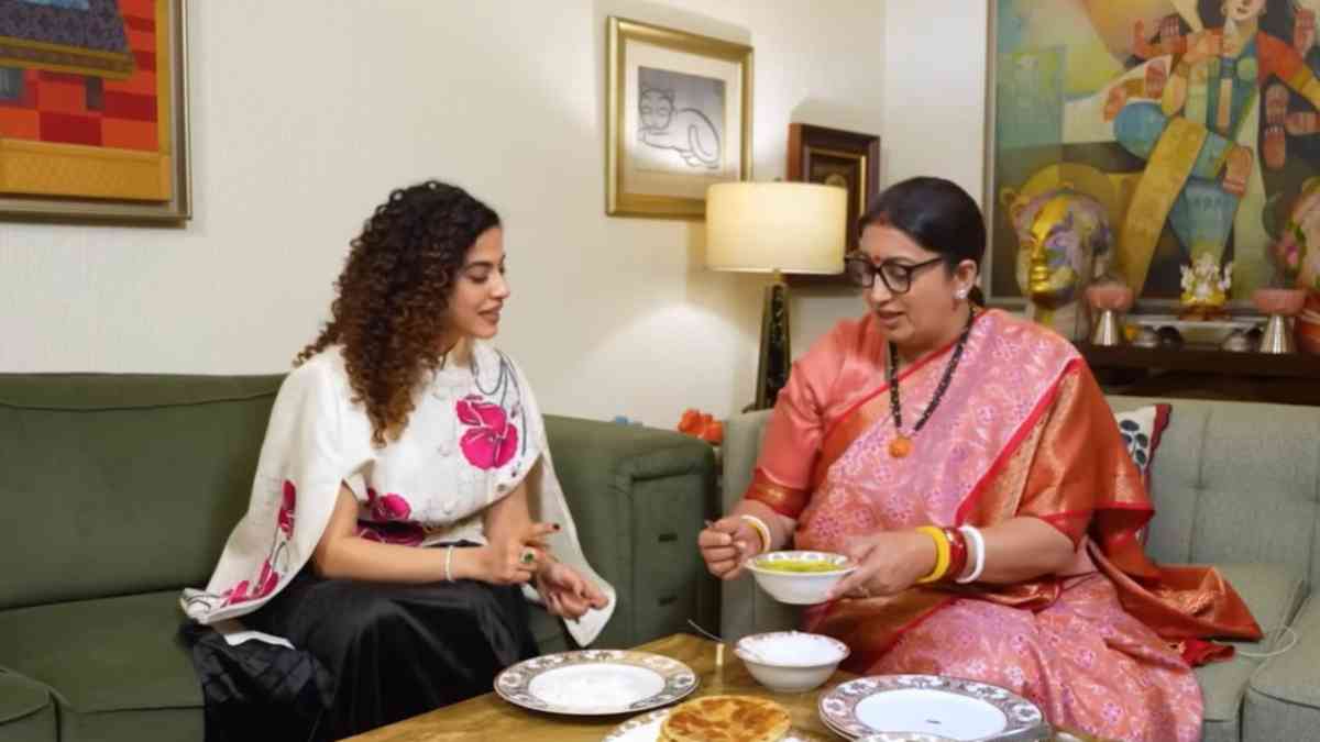 Smriti Irani’s Moringa Dal Recipe Shared On Curly Tales’s Sunday Brunch Finds Fans; Netizens Love Her Recco
