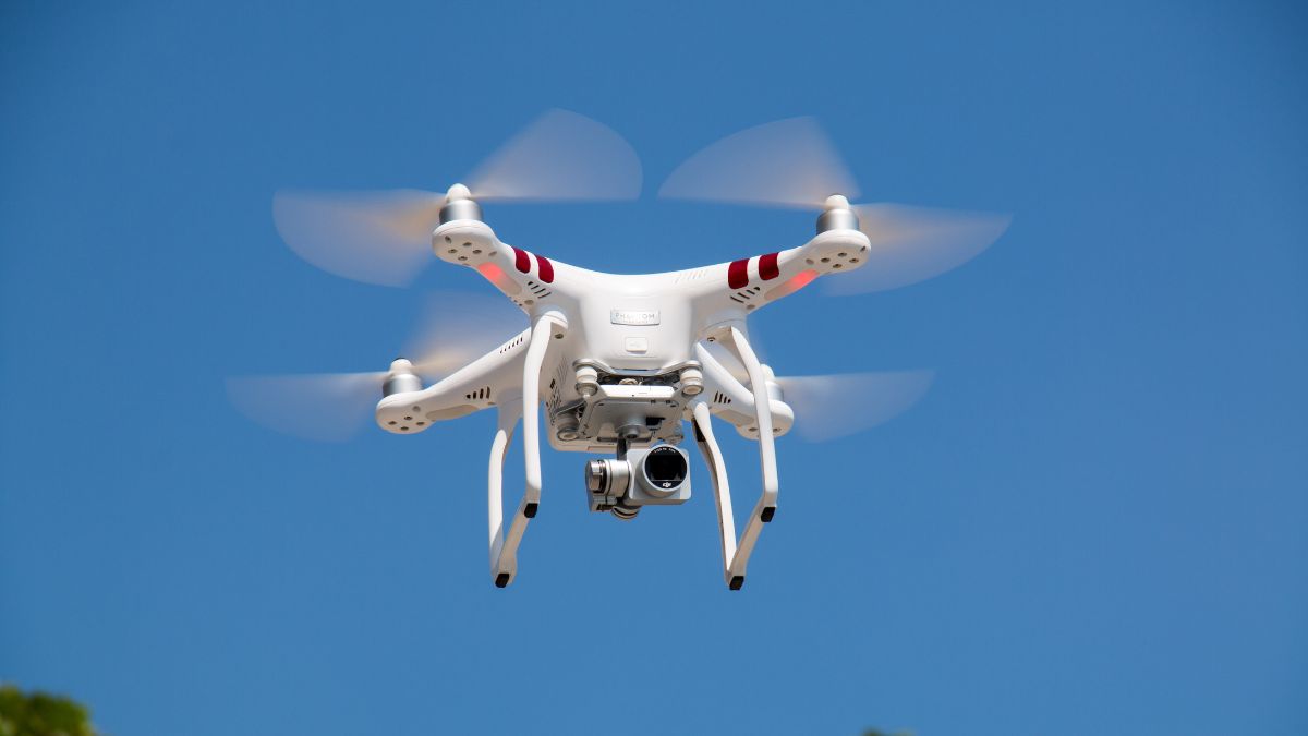 Abu Dhabi DMT Has Released A Guide For Drone Owners; Details Inside