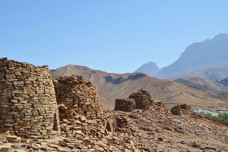 Bat Al Khutm & Al-Ayn, Historical Places In Oman