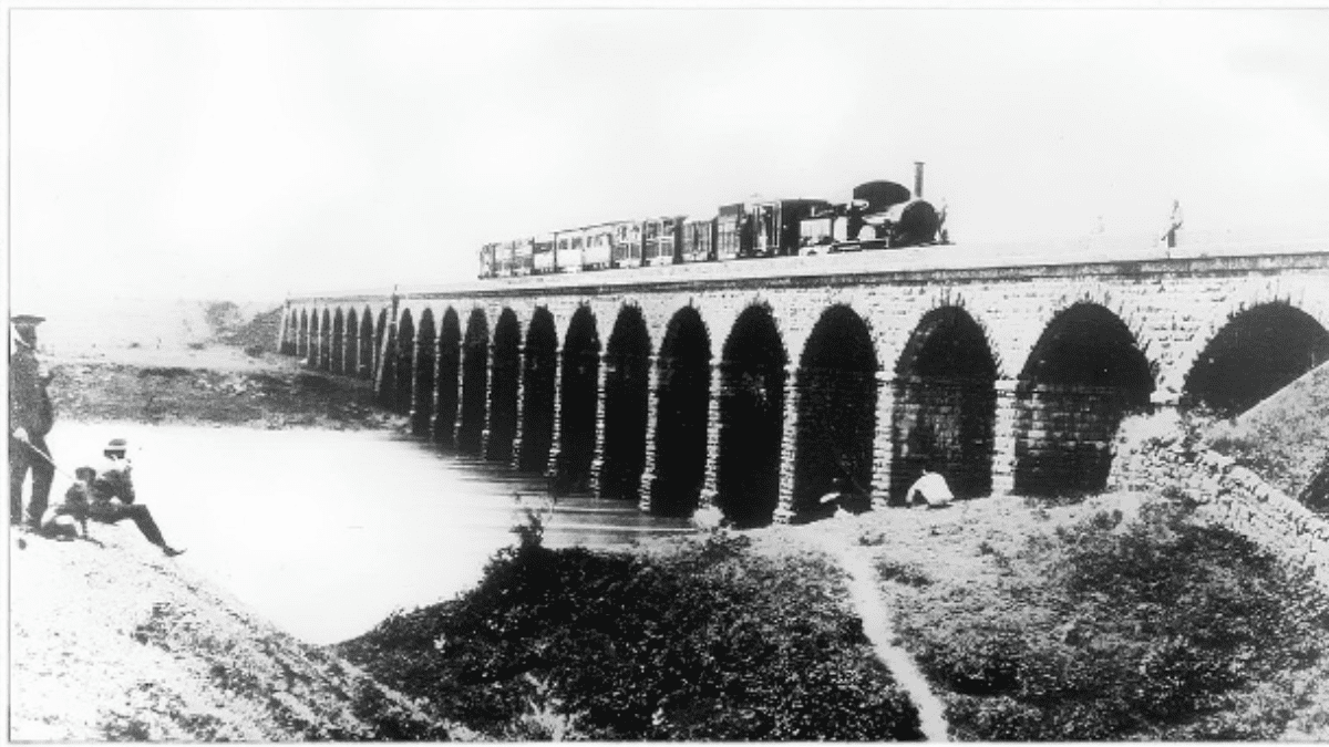 171 Years Of Indian Railways! The First Passenger Train Ran From Bori Bunder To Thane On This Day