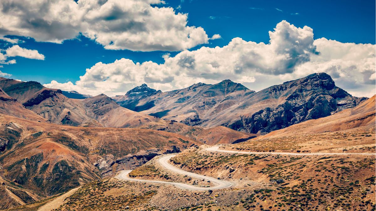 Leh-Manali Highway Has Reopened After 5 Months & Here Are 7 Reasons Why You Should Plan A Road Trip On This Route