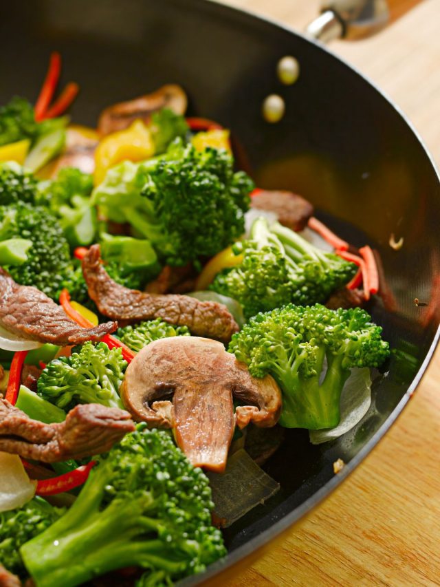 Want Protein But Sick Of Paneer? Make This Delicious Veg Mushroom Stir-Fry At Home Want Protein But Sick Of Paneer? Make This Delicious Veg Mushroom Stir-Fry At Home