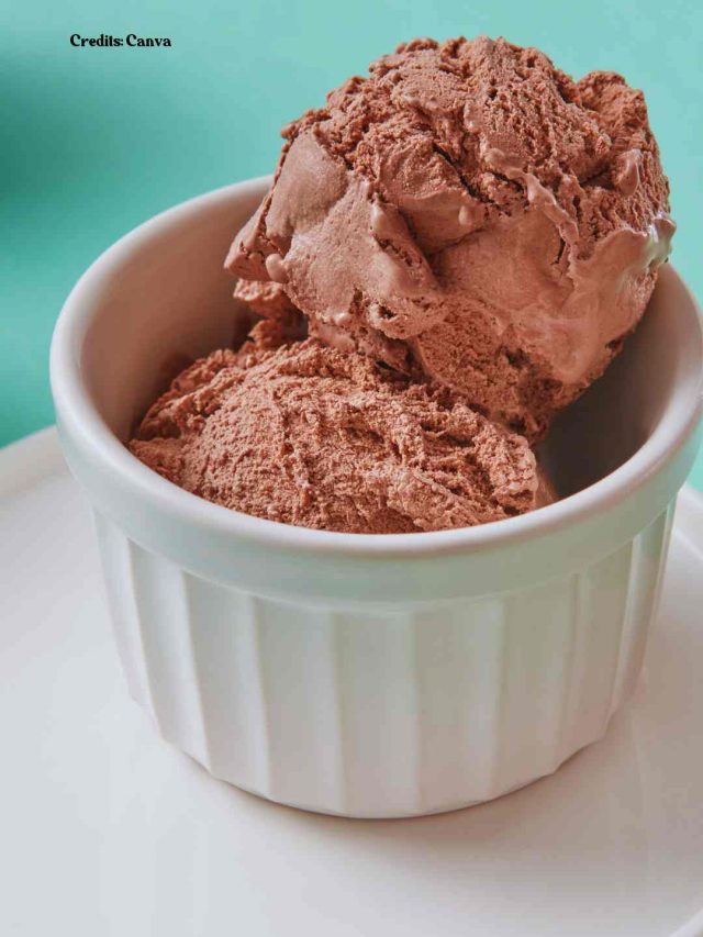 Make Creamy & Healthy Sugar-Free Chocolate Ice Cream; Recipe Inside