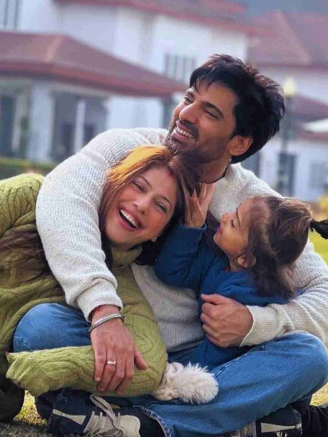 Mohit Malik & Wifey Aditi Malik Enjoy A Coffee Date At Que Sera Sera in Mumbai