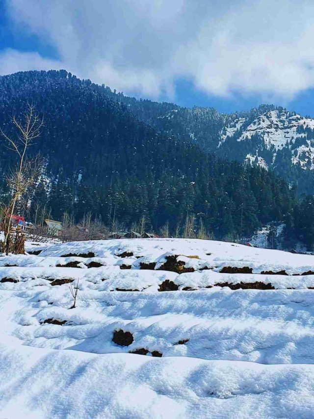 Wanna Witness Snow In April? Explore These Picturesque Destinations In India Wanna Witness Snow In April? Explore These Picturesque Destinations In India