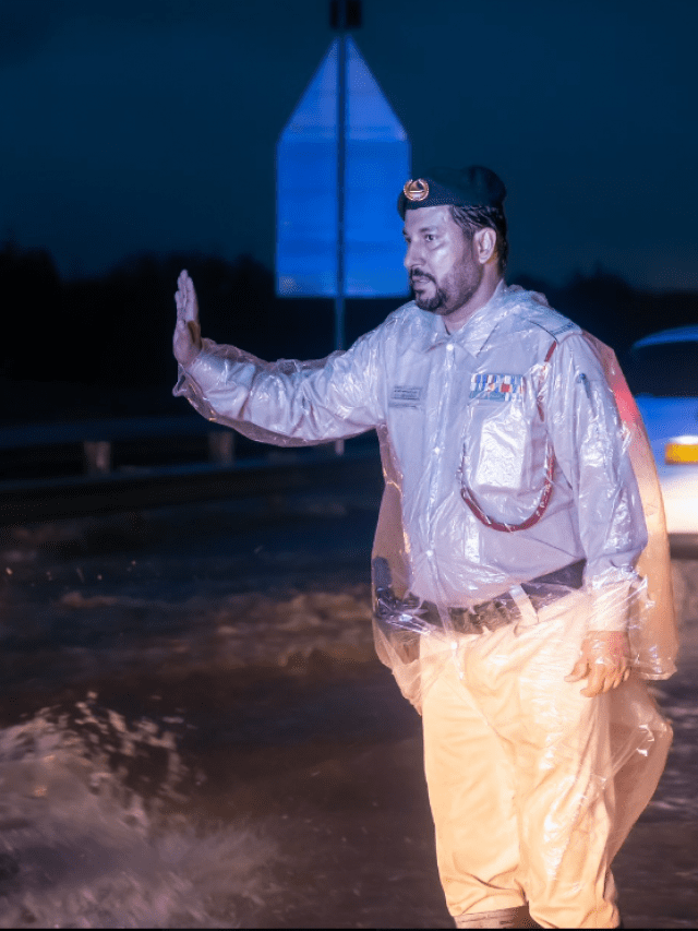 UAE Rains: 6 Moments  When Unsung Heroes Melted Our Hearts!