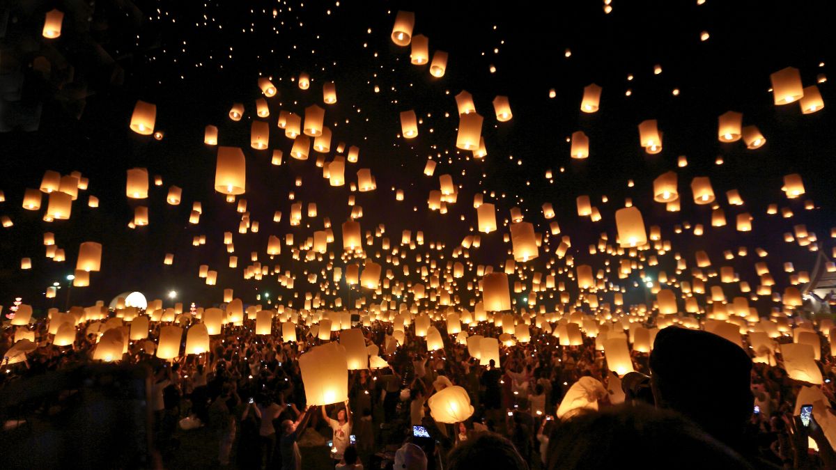 Experience The Magical Sight Of Hundreds Of Lanterns In The Sky At The First-Ever Lantern Festival In Goa On May 25