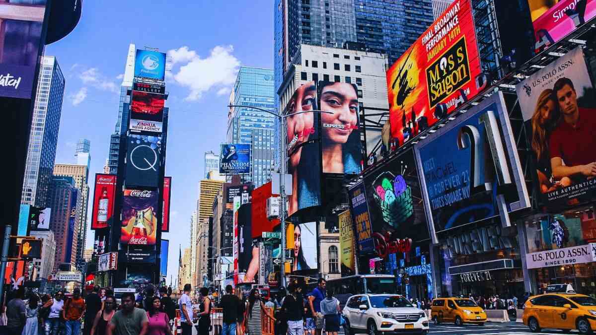 Times Square In NYC Tops The World’s Most Stressful Tourist Traps List; Full List Inside