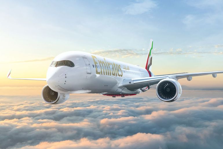 emirates dubai bogota flight
