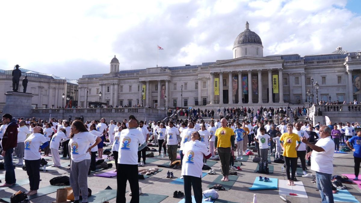 London’s Trafalgar Square Transformed As Yoga Enthusiasts Gather To Celebrate International Yoga Day