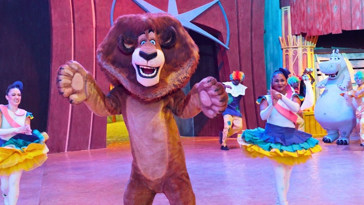 Get Ready To Meet Alex, Gloria & The Penguins At MOTIONGATE Dubai’s Madagascar Summer Party