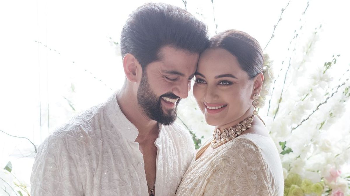 Sonakshi Sinha & Zaheer Iqbal Get Married At Sona’s Bandra Apartment; Host Reception At Bastian