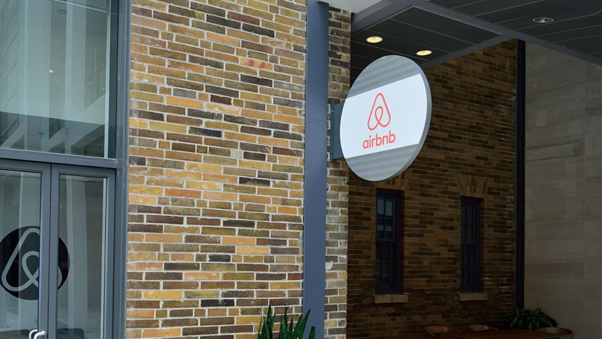 X User Shares Airbnb ‘Horror Story’ After Being Denied Entry Into Pre-Booked Apartment; Netizens Outraged