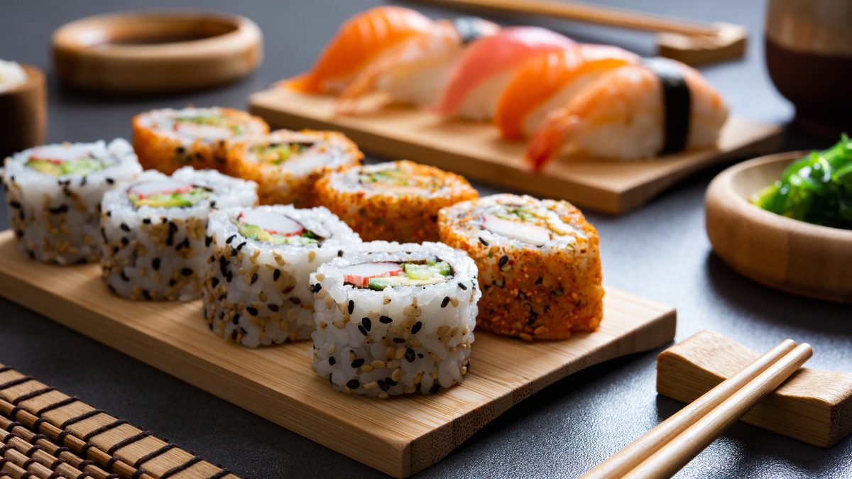 From Edo Street Food To International Fame, An In-Depth Look At The History And Popularity Of Sushi