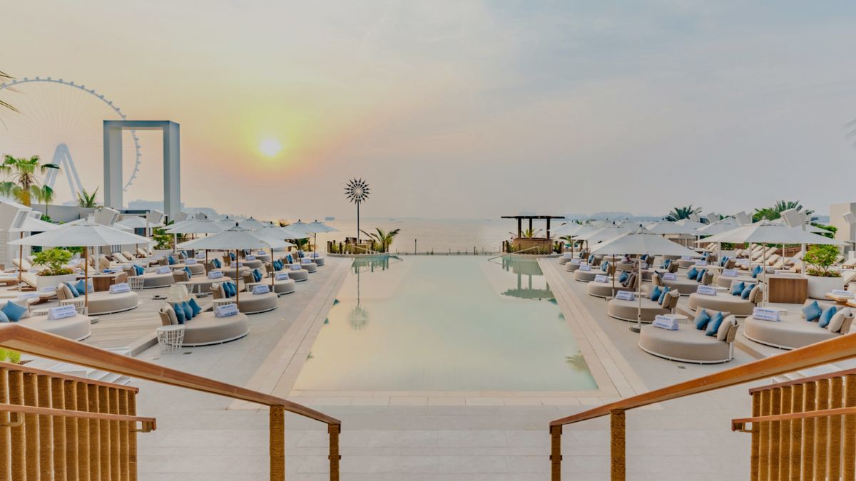 Dubai’s Gorgeous Beach Club, COVEBEACH Returns With A Splash; Dive Into The New Experience At La Vie JBR