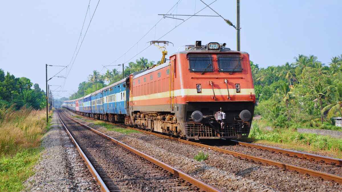 Indian Railways To Increase Manufacturing Coaches To Meet Demands; To Build 2,000 General Class Coaches