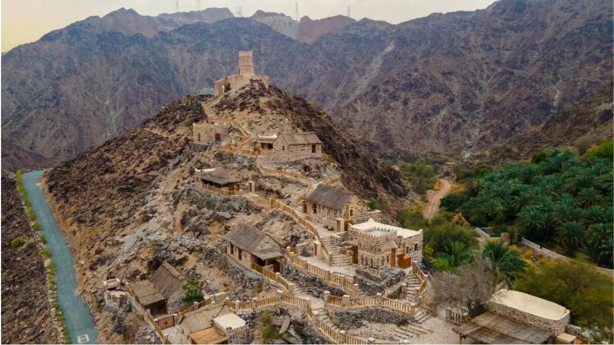 Najd Al Meqsar Is A Hertiage Hotel That Was Once A Mountain Village In Khorfakkan!