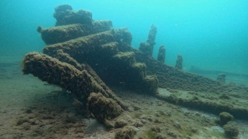 Shipwreck lake michigan