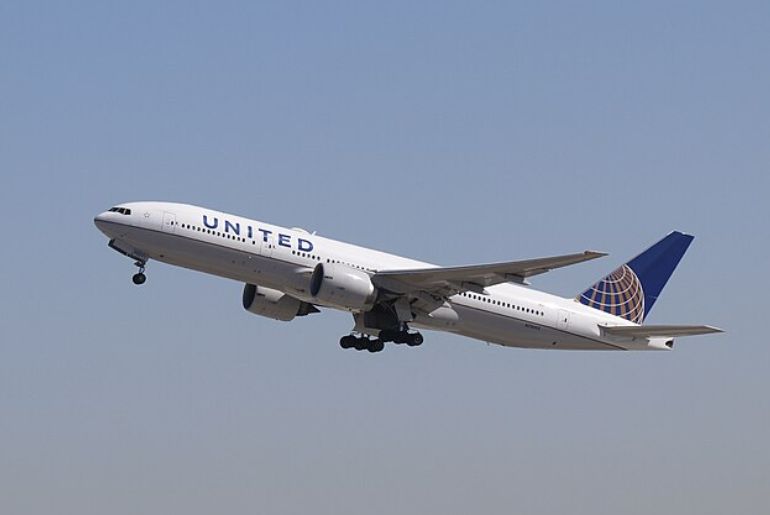 United Airlines Loses Wheel