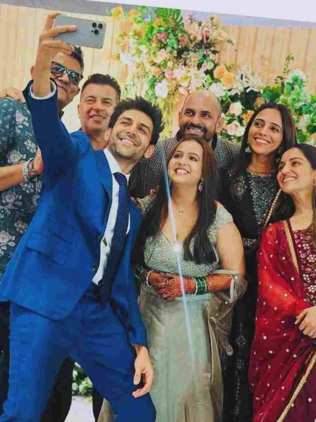 Kartik Aaryan Attends Satyaprem Ki Katha Director Sameer Vidwans’s Wedding; Pics Inside Kartik Aaryan Attends Satyaprem Ki Katha Director Sameer Vidwans’s Wedding; Pics Inside