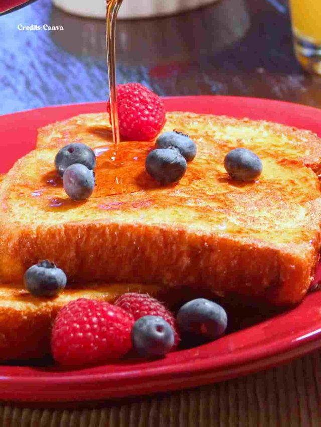 With Just 3 Ingredients, Make Lip-Smacking French Toast In A Jiffy