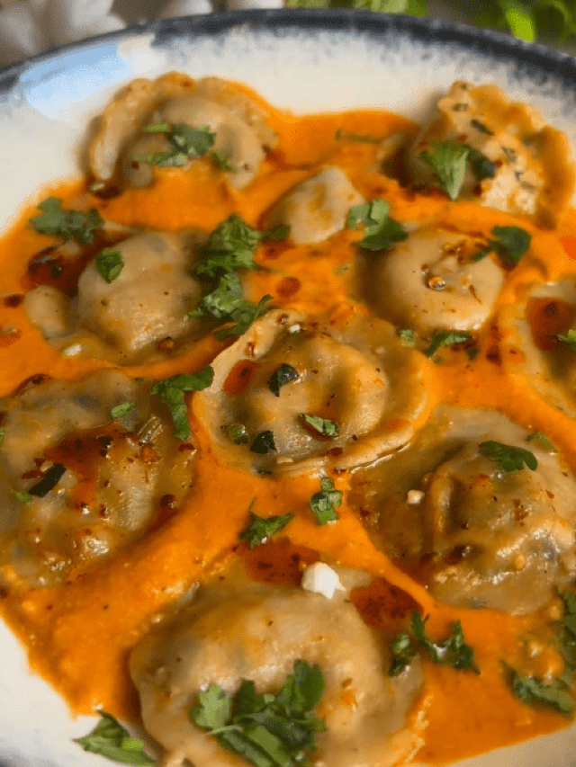 Make This Guilt-Free Palak Paneer Ravioli At Home In 5 Easy Steps Make This Guilt-Free Palak Paneer Ravioli At Home In 5 Easy Steps