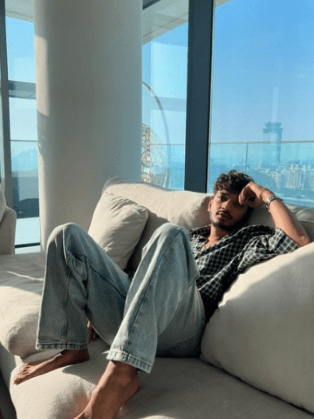 Food, Shopping & More; Munawar Faruqui & Wife Celebrates One-Month Anniversary In Dubai Food, Shopping & More; Munawar Faruqui & Wife Celebrates One-Month Anniversary In Dubai