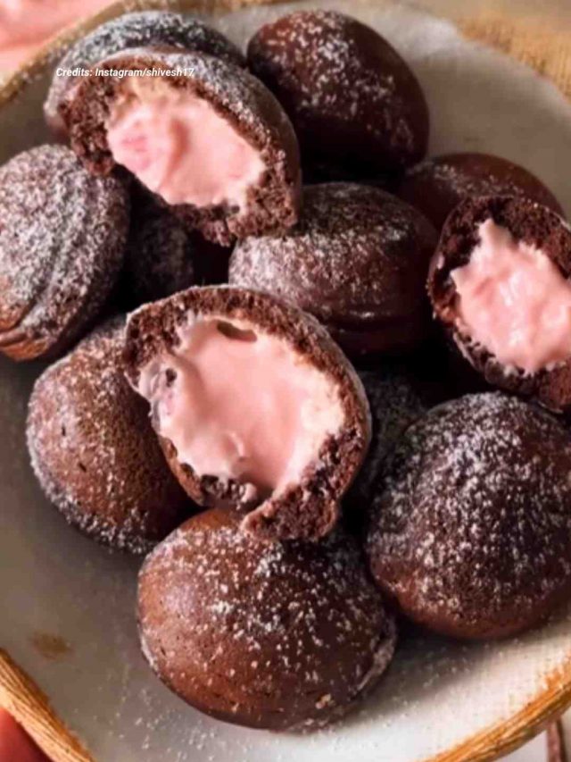 Make Delicious Pancake Bombs With Strawberry Cream Cheese Filling