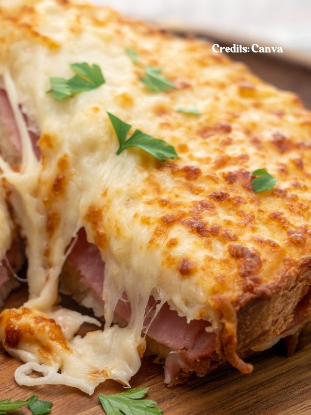 8 Monsoon Snacks That Go Perfectly With Your Favourite Whiskey