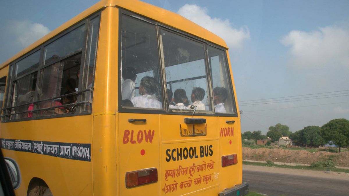 Patna Bans Diesel School Buses To Protect Children From Pollution And Improve Air Quality