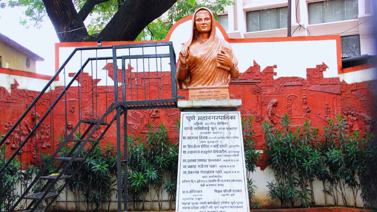 Pune To Build ₹7.19 Cr Memorial For Social Reformer Savitribai Phule At Budhwar Peth 