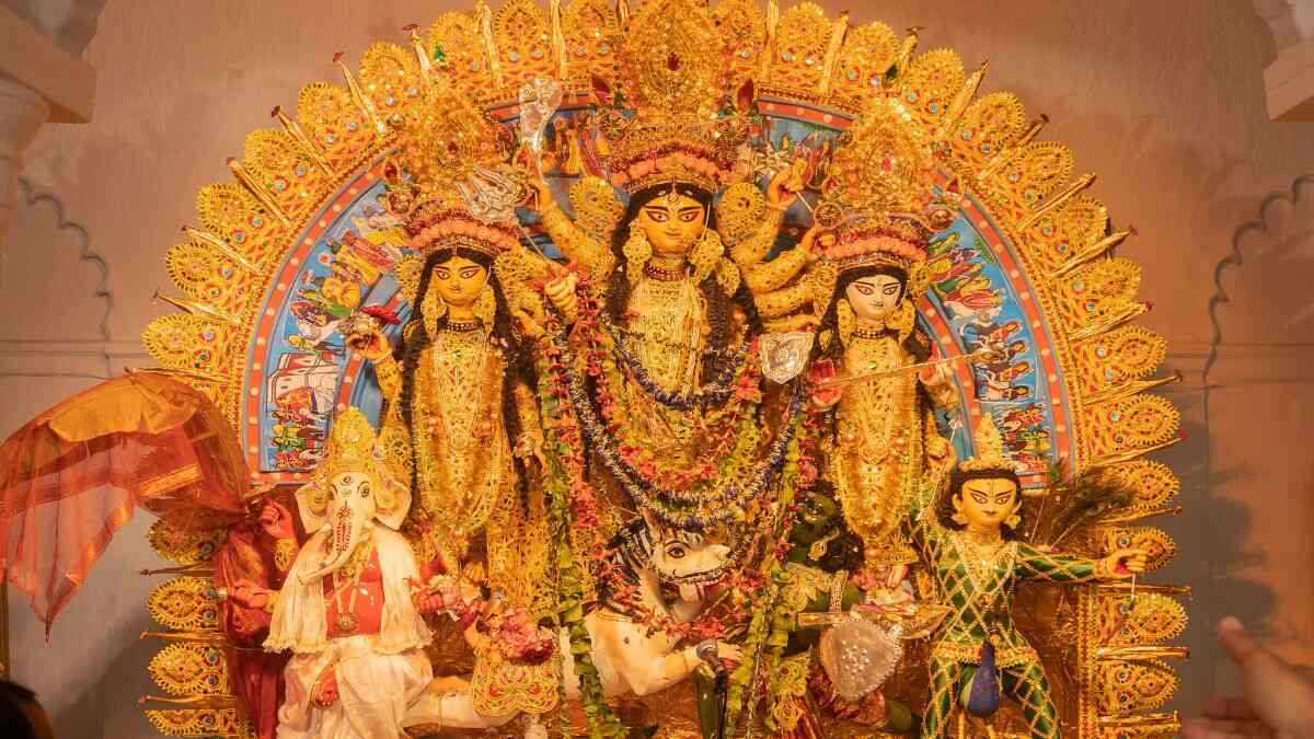 Durga Puja & Navratri: From WhatsApp Messages To Instagram Captions, Here Are The Best Festive Captions