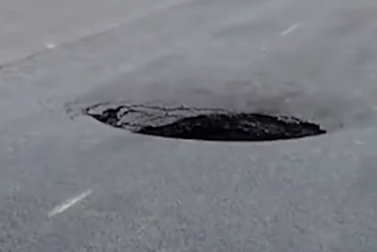 Pothole On Delhi-Mumbai Expressway